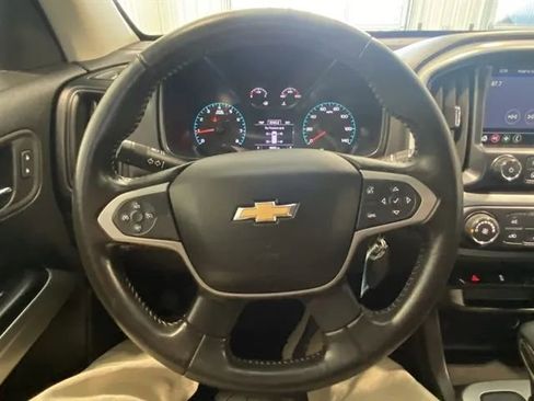 Used 2022 Chevrolet Colorado LT w/ LT Convenience Package image 27