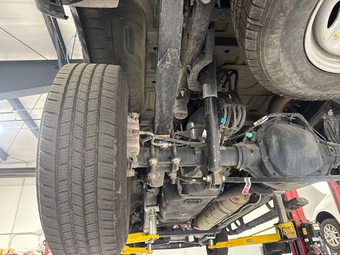 Used 2024 Ford F250 XL w/ XL Chrome Package RWD image 31