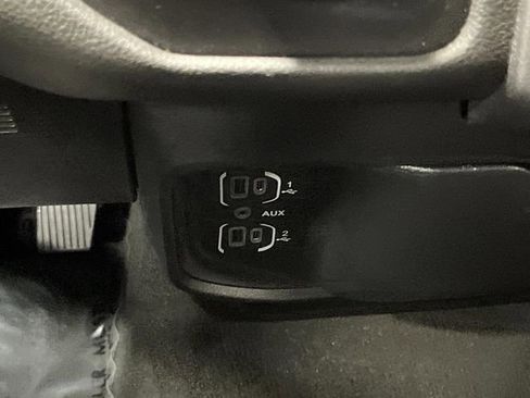 Used 2022 RAM 1500 Big Horn image 42