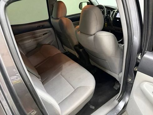 Used 2014 Toyota Tacoma 4x4 Double Cab w/ TRD Off-Road Package image 42