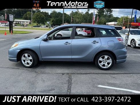 Used 2005 Toyota Matrix XR FWD image 8