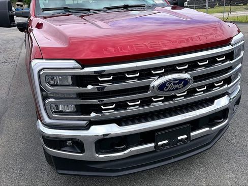 Used 2026 Ford F350 XLT w/ XLT Premium Package AWD/4WD image 4