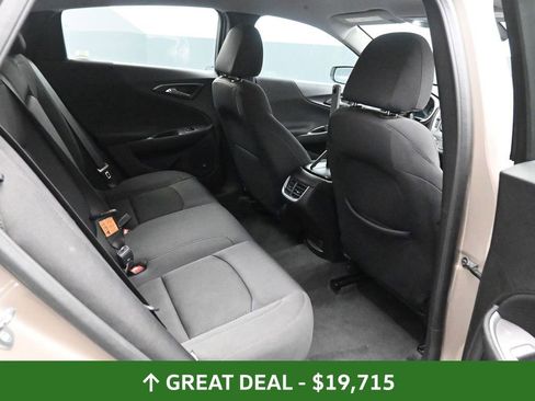 Used 2025 Chevrolet Malibu LT image 25