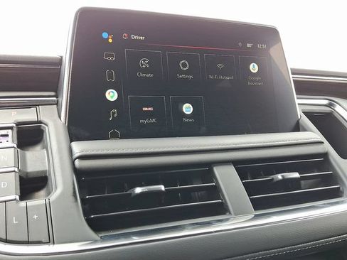 Used 2022 GMC Yukon SLE w/ Max Trailering Package AWD/4WD image 17