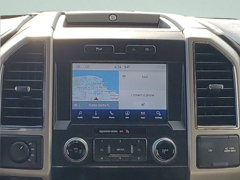 Used 2019 Ford F150 Lariat w/ Equipment Group 502A Luxury image 14