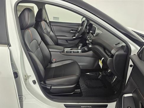 New 2025 Nissan Sentra SR w/ SR Premium Package image 13