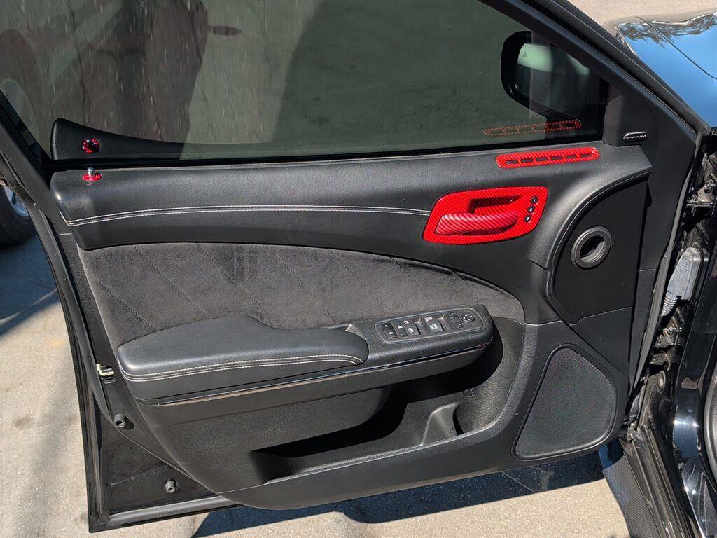 Used 2023 Dodge Charger SRT Hellcat w/ Harman/Kardon Audio Group RWD image 7