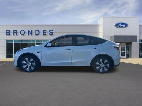 Used 2021 Tesla Model Y Long Range AWD/4WD image 1
