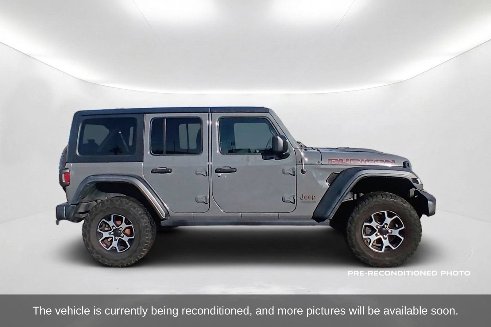 Used 2019 Jeep Wrangler Unlimited Rubicon w/ Cold Weather Group AWD/4WD image 4