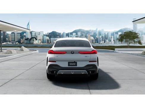 New 2026 BMW X6 xDrive40i w/ Climate Comfort Package image 5