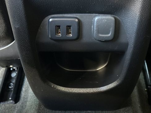 Used 2016 Chevrolet Colorado LT w/ LT Convenience Package image 15