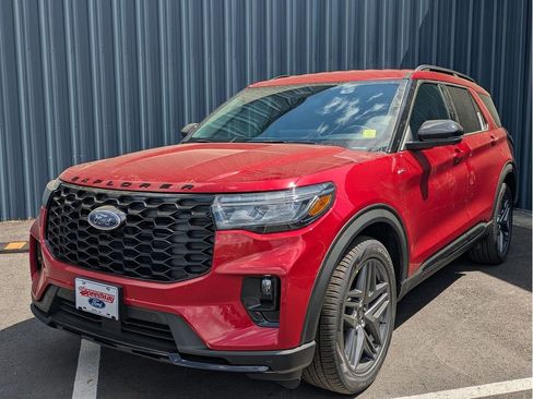 New 2026 Ford Explorer ST-Line image 2