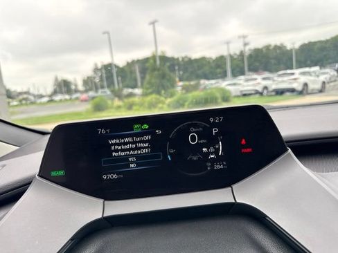 Used 2024 Toyota Prius Prime FWD image 16