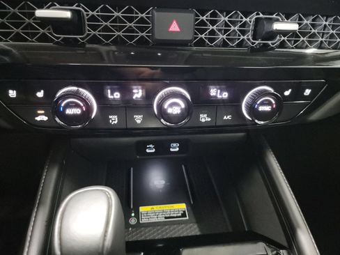 Used 2025 Honda Accord Touring image 21