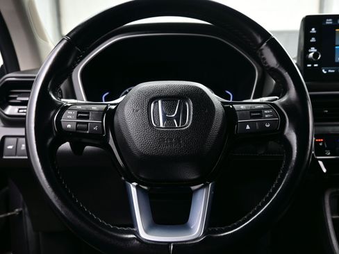 Used 2023 Honda Pilot EX-L image 25