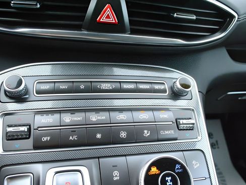 Used 2023 Hyundai Santa Fe SEL w/ Cargo Package AWD/4WD image 16