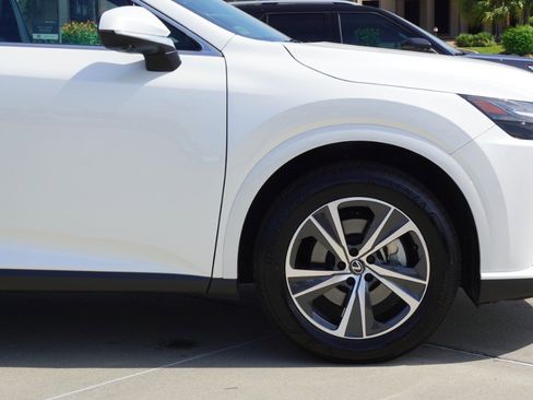 Used 2025 Lexus RX 350 Premium w/ Accessory Package (Z1) FWD image 9