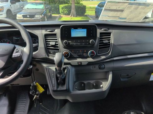 New 2025 Ford Transit 250 Low Roof image 14