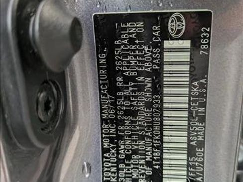 Used 2017 Toyota Camry SE FWD image 25
