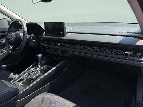 Certified 2023 Honda Accord EX image 36