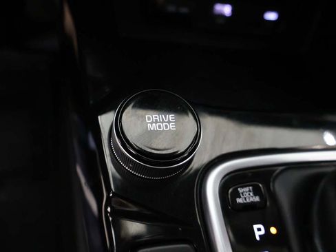 Used 2025 Kia Seltos S image 50