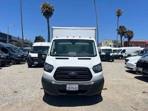 Used 2019 Ford Transit 350 156 DRW RWD image 2