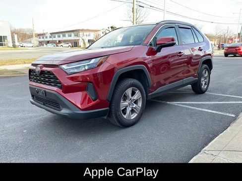 Used 2022 Toyota RAV4 XLE w/ Convenience Package image 8