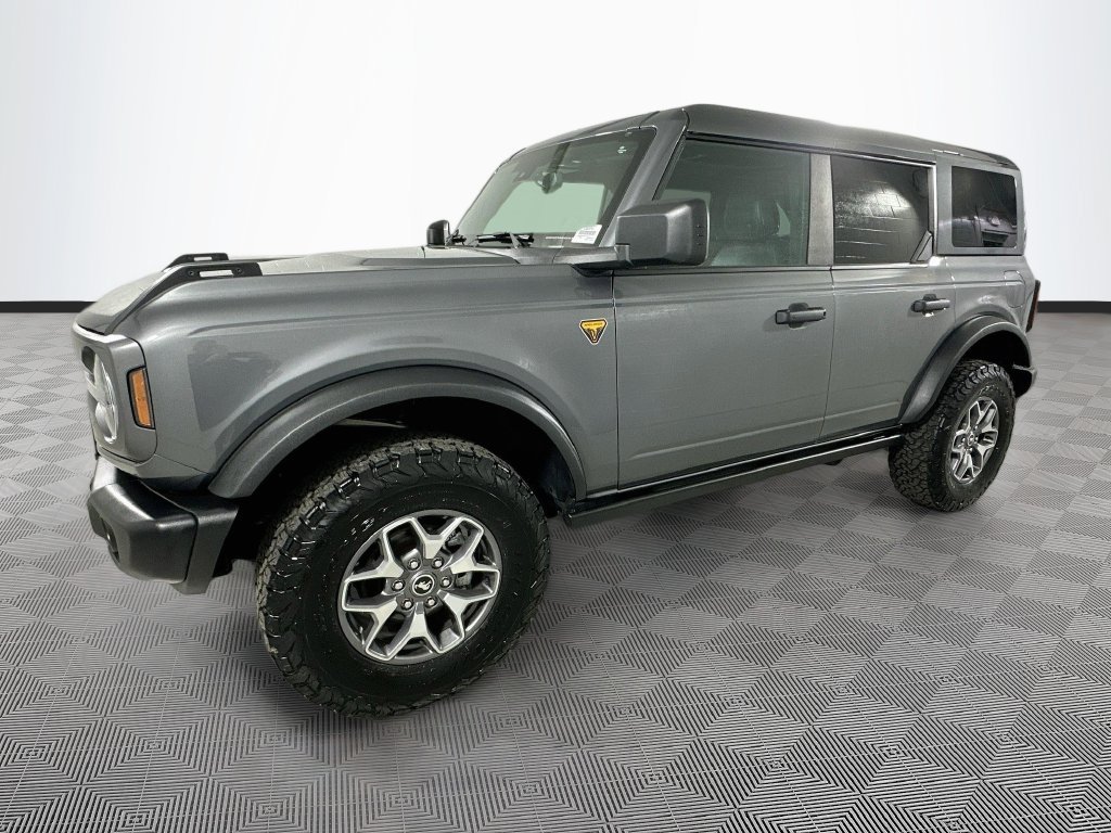 Used 2025 Ford Bronco Badlands AWD/4WD image 4