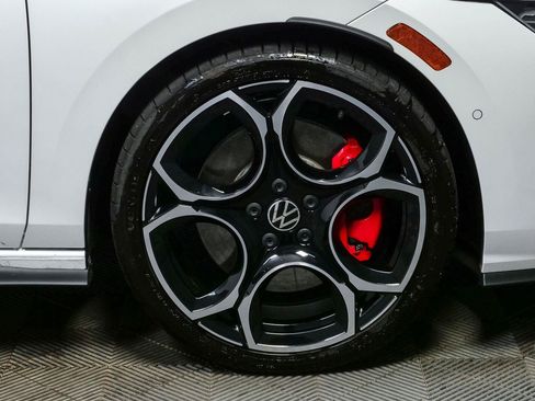 Used 2025 Volkswagen GTI Autobahn FWD image 37