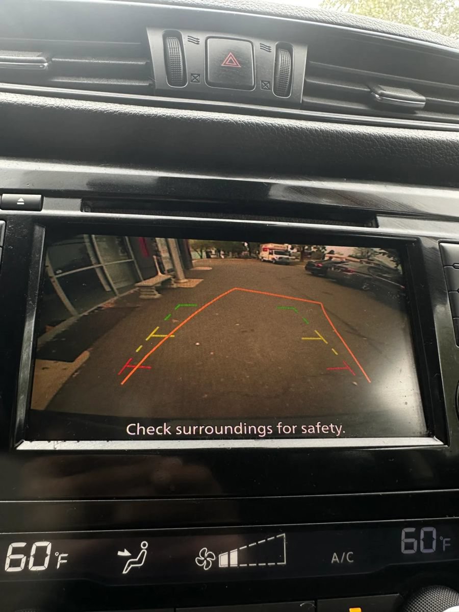 Used 2019 Nissan Rogue SV AWD/4WD image 11
