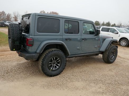 New 2026 Jeep Wrangler Unlimited Rubicon image 4