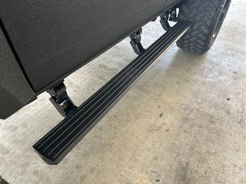 Used 2024 Ford Bronco Black Diamond image 22