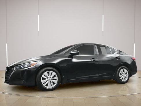 Certified 2024 Nissan Sentra S FWD image 19