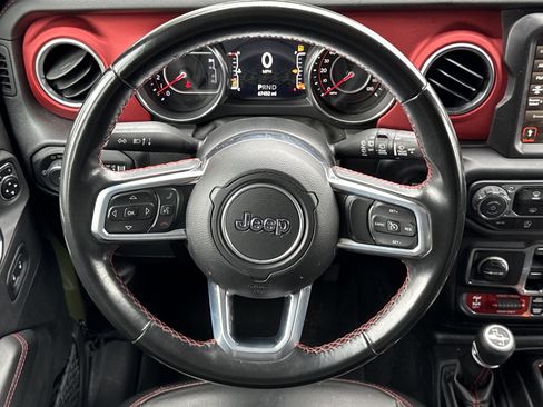 Used 2021 Jeep Wrangler Unlimited Rubicon AWD/4WD image 17