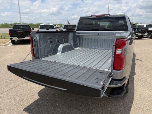 Used 2026 Chevrolet Silverado 1500 RST RWD image 9