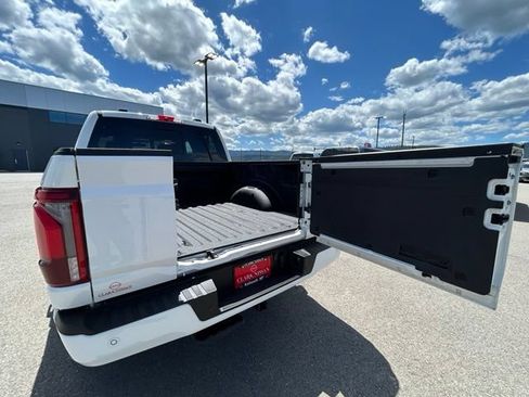 Used 2025 Ford F150 Platinum AWD/4WD image 12