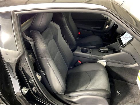 New 2026 Nissan Z Performance w/ Floor Mat Package image 39