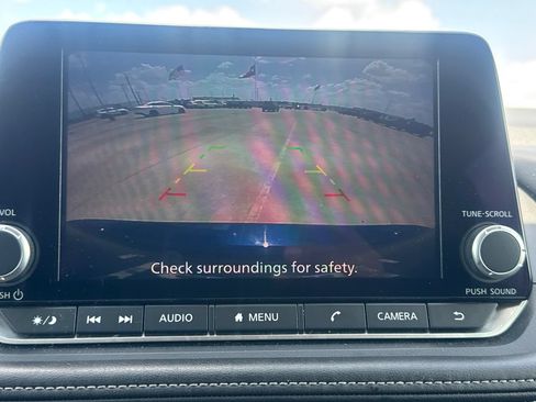 Used 2025 Nissan Rogue SV AWD/4WD image 44
