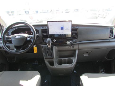 Used 2024 Ford Transit 350 XLT RWD image 18