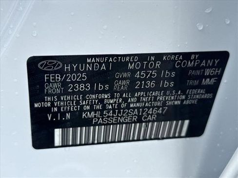 Certified 2025 Hyundai Sonata Limited FWD image 18