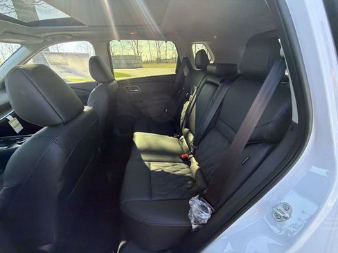 New 2026 Nissan Rogue Platinum w/ Platinum Premium Package AWD/4WD image 22
