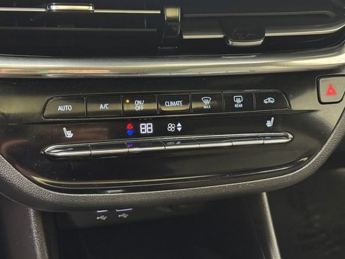 Certified 2024 Buick Envista Avenir image 18