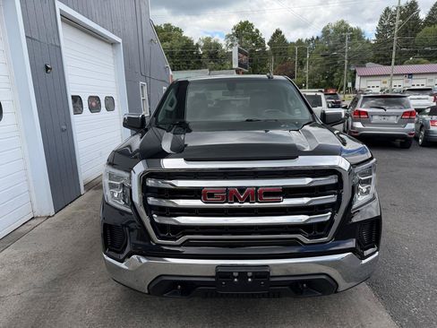 Used 2019 GMC Sierra 1500 SLE w/ SLE Value Package AWD/4WD image 2