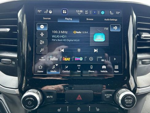 Used 2022 RAM 1500 Big Horn AWD/4WD image 26