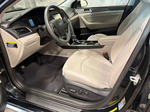 Used 2016 Hyundai Sonata Sport w/ Cargo Package FWD image 3