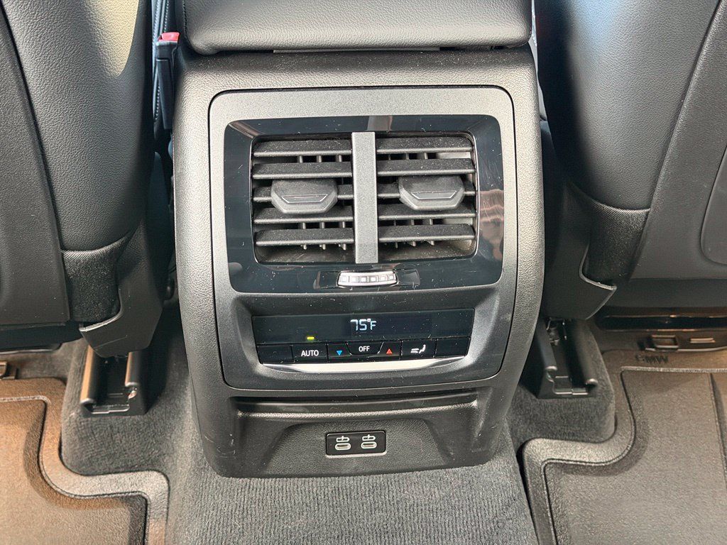 Certified 2024 BMW X3 M40i w/ Premium Package AWD/4WD image 38