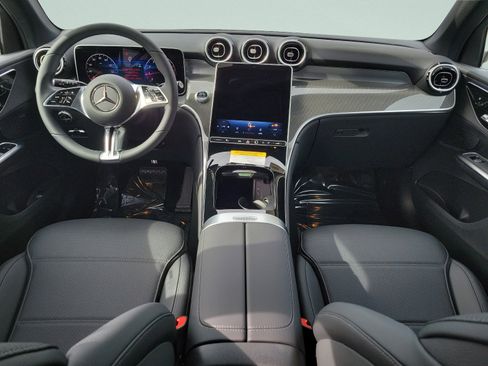 Certified 2026 Mercedes-Benz GLC 300 image 10