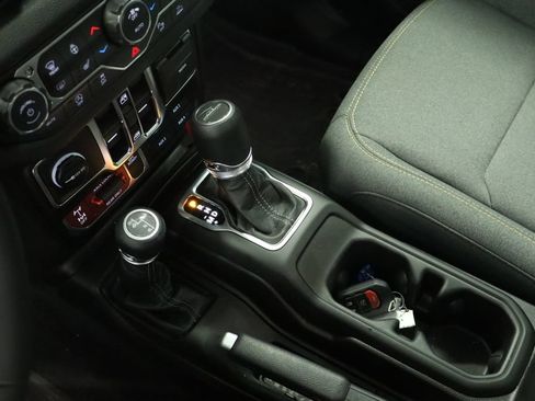 New 2026 Jeep Gladiator Sport AWD/4WD image 37