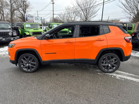 New 2026 Jeep Compass Limited image 3