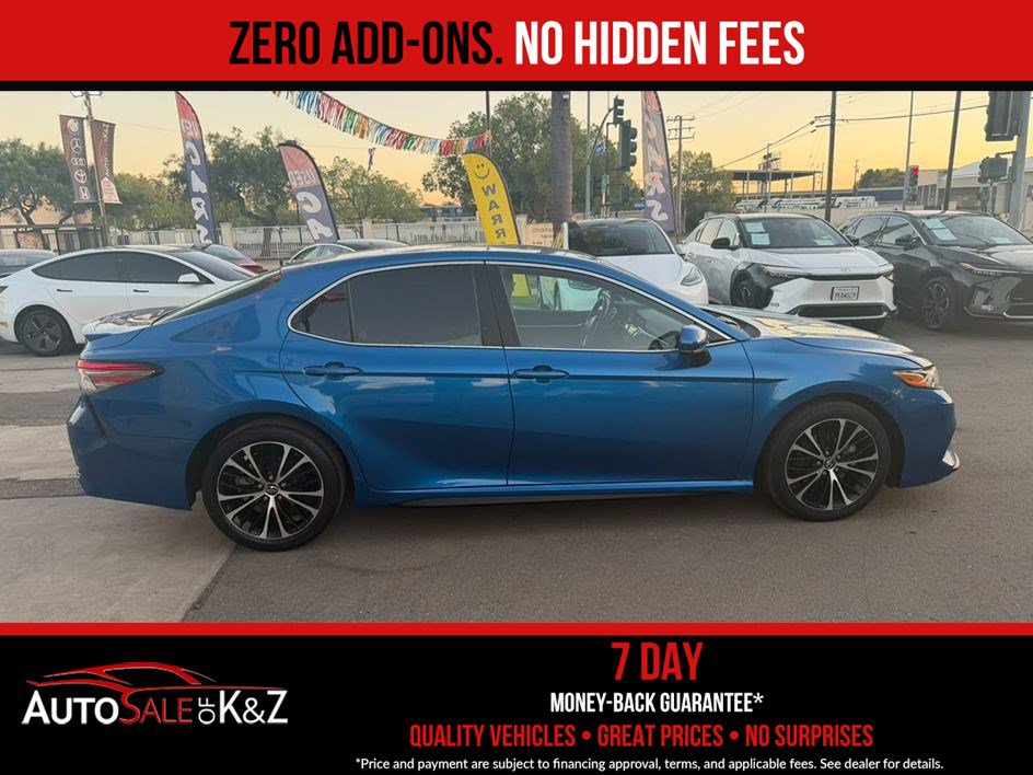 Used 2018 Toyota Camry SE FWD image 14